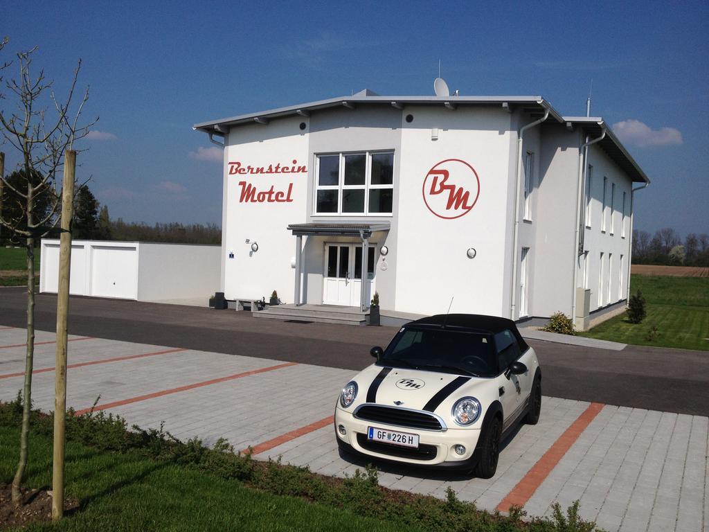 Bernstein-Motel Marchegg Exterior foto